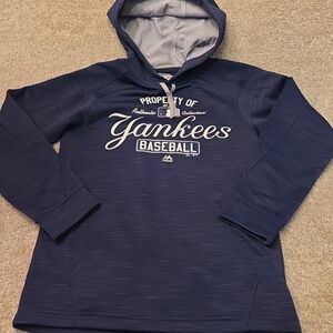Mens MAJESTIC NY Yankees Therma Base Hoodie Sweatshirt SMALL New York MLB